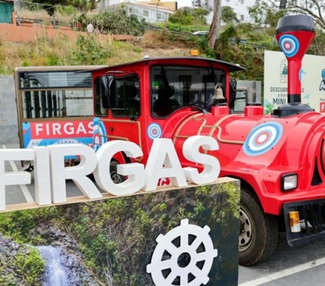 Firgas biedt met de nieuwe minitrein nu een eigen toeristische attractie