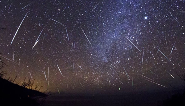 Perseïden 2025 in Maspalomas: het hemelse spektakel dat de Canarische hemel verlicht