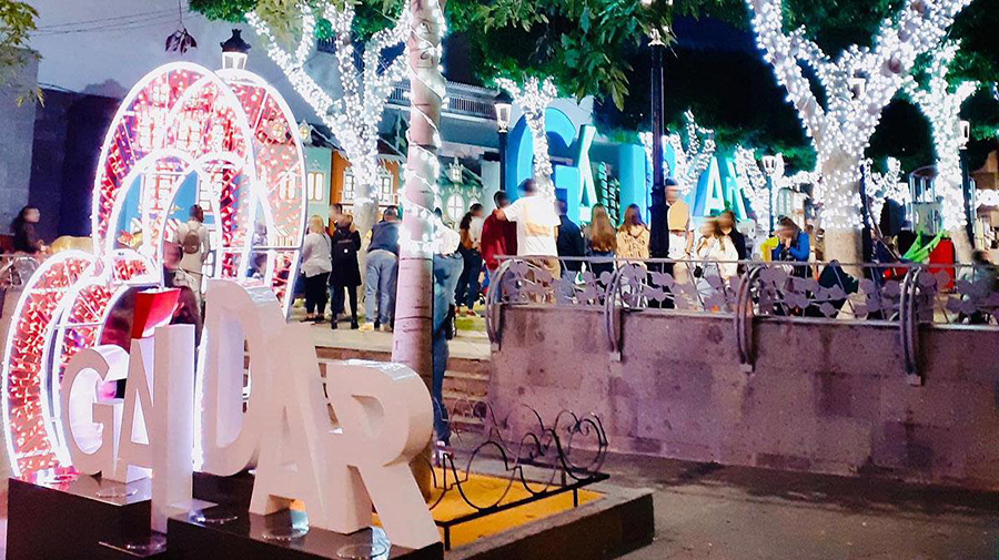 De kerstbloemenweek van Gáldar, een bezoek is de moeite waard! 