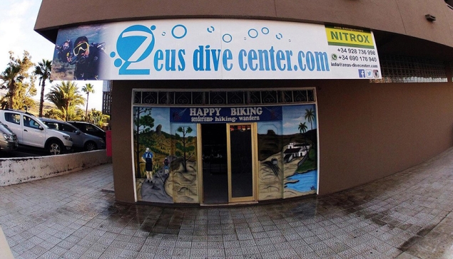 Zeus dive center - Duik- en snorkelavonturen - Playa del Inglés