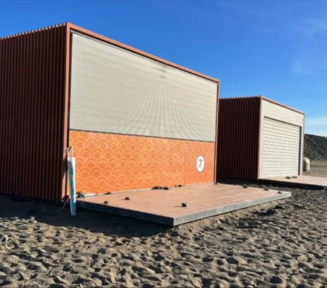 Een kiosk in Playa del Inglés is verplaatst om het herstel van de duinen van Maspalomas te bevorderen