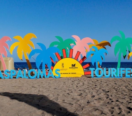 Maspalomas aan de Costa Canaria viert Wereldtoerismedag gedurende twee weekenden met livemuziek en een markt